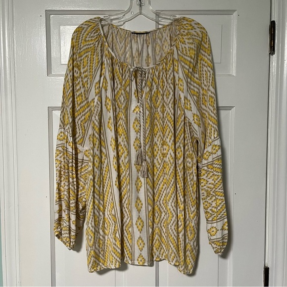 Lane Bryant Tops - Lane Bryant Yellow Tan White Tribal Print Long Sleeve Peasant Boho Top